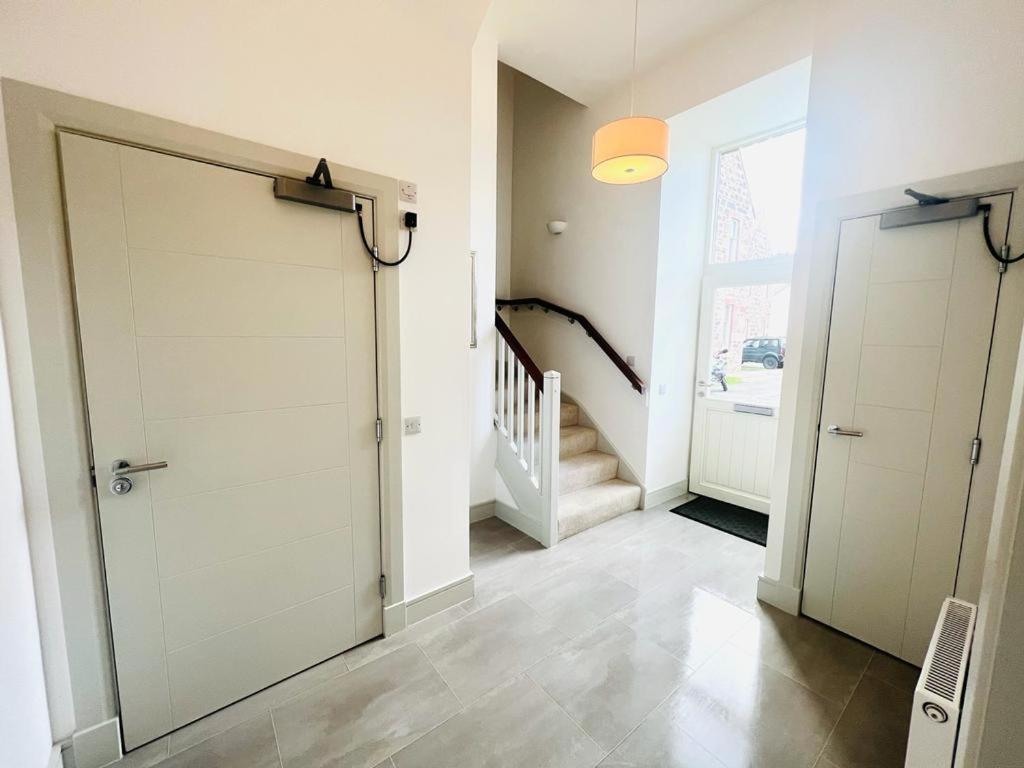 Great Glen Townhouse 인버네스 외부 사진